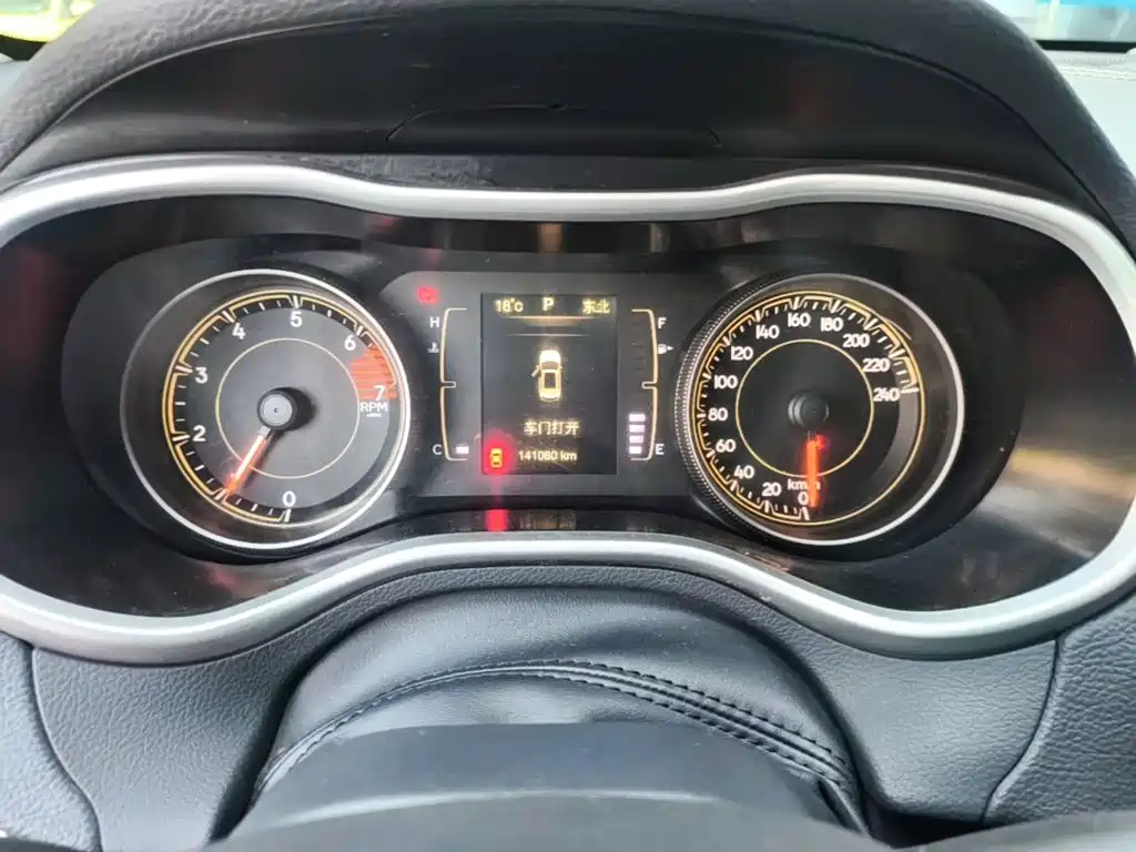 Jeep Cherokee — миниатюра 12