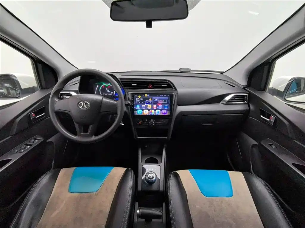 BAIC New Energy EC — миниатюра 9