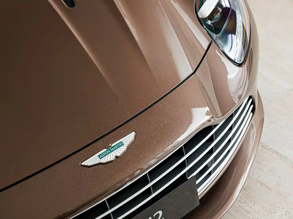 Aston Martin DB12 2025 4.0T V8 Coupe