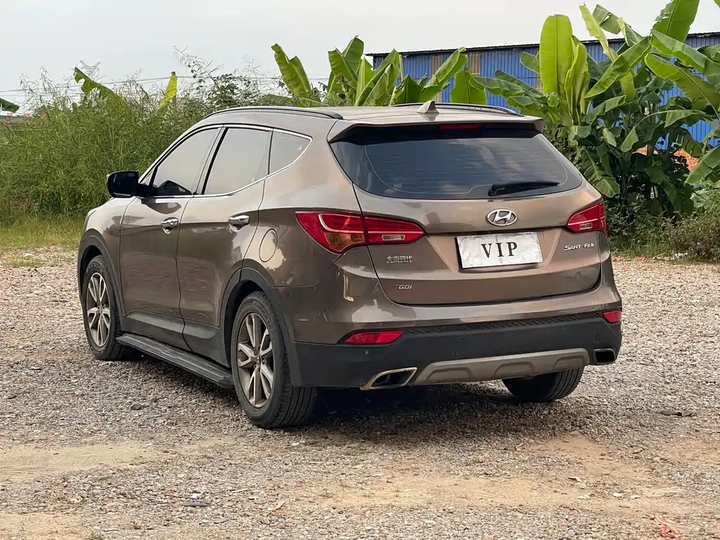 Hyundai Santa Fe — миниатюра 6
