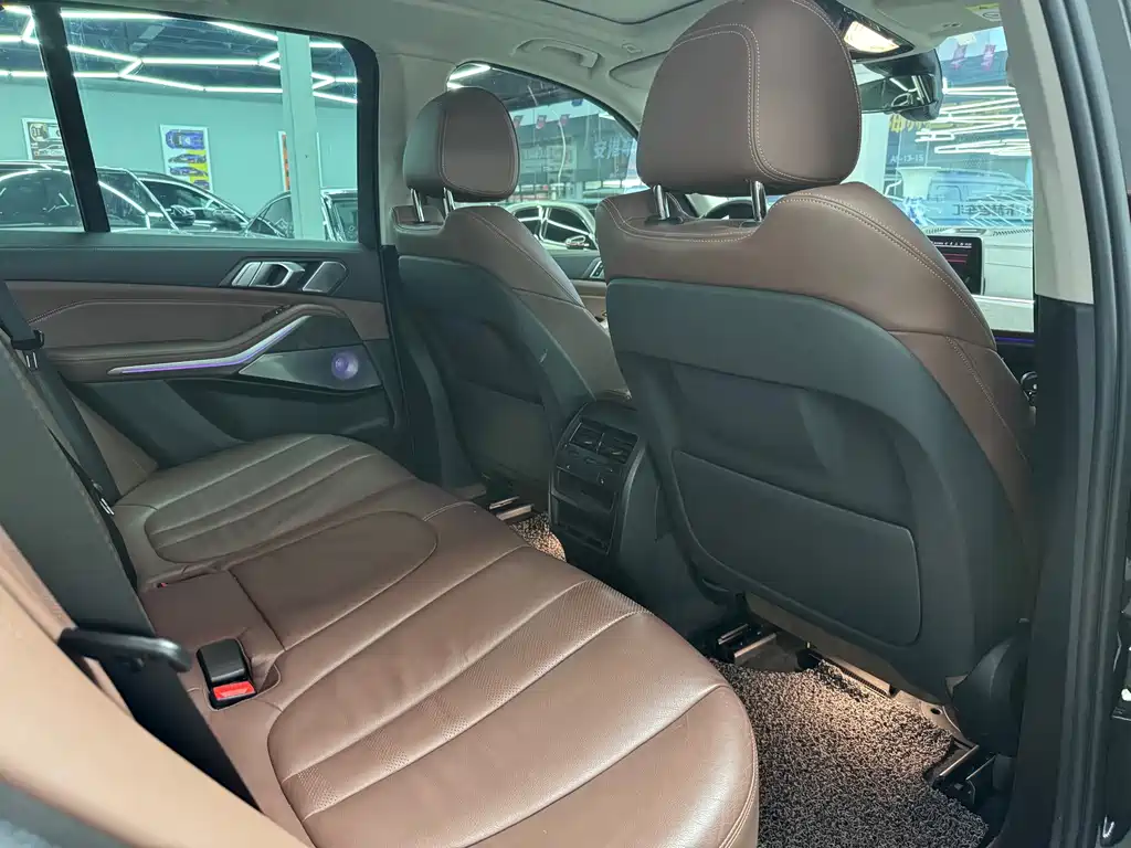 BMW X5 (Import) — миниатюра 19