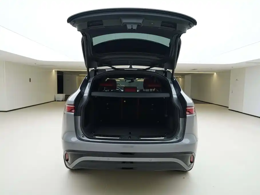 Jaguar F-PACE — миниатюра 6