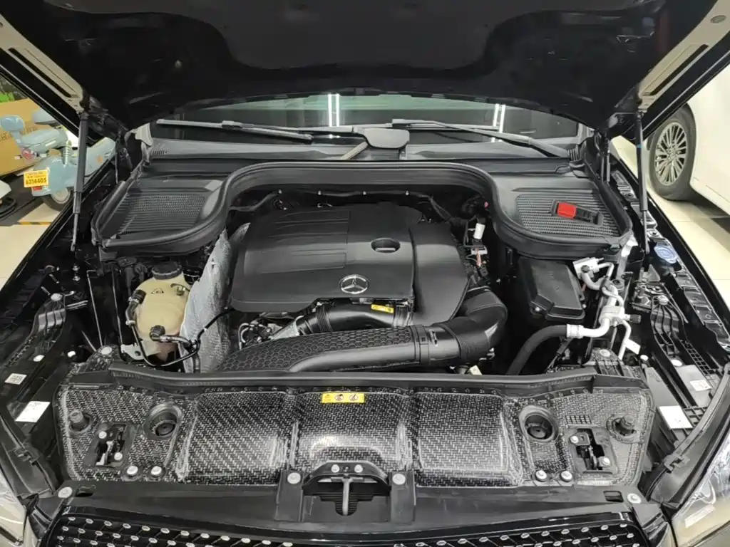 Mercedes-Benz GLE (Import) — миниатюра 20