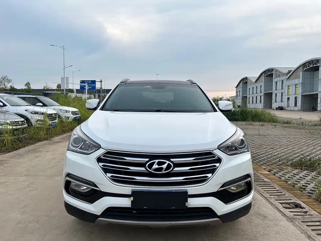Hyundai Santa Fe — миниатюра 2