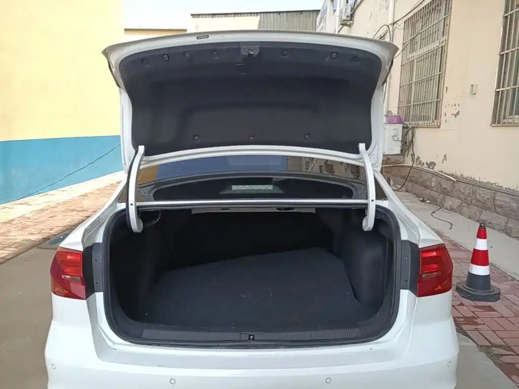 Volkswagen Bora — миниатюра 19