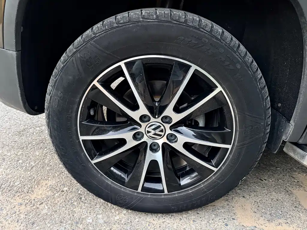 Volkswagen Tiguan — миниатюра 13