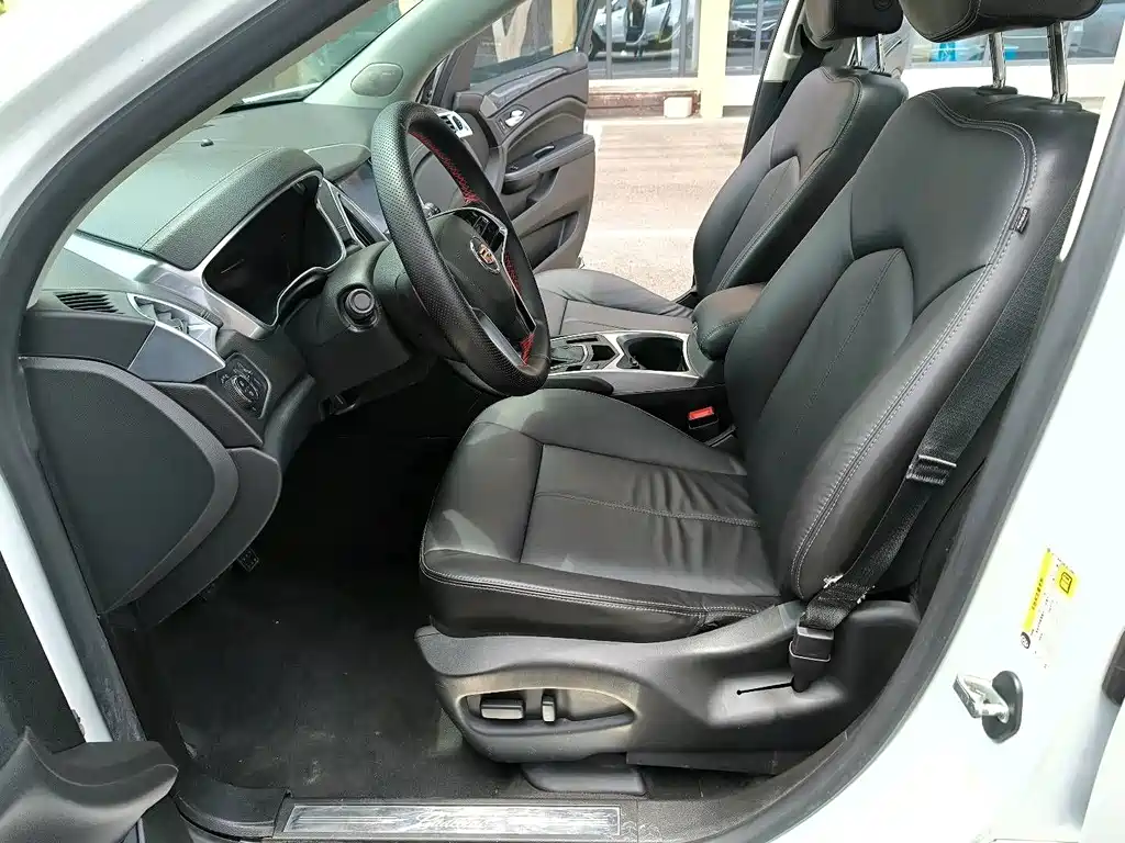 Cadillac SRX 2013 3.0L Comfort