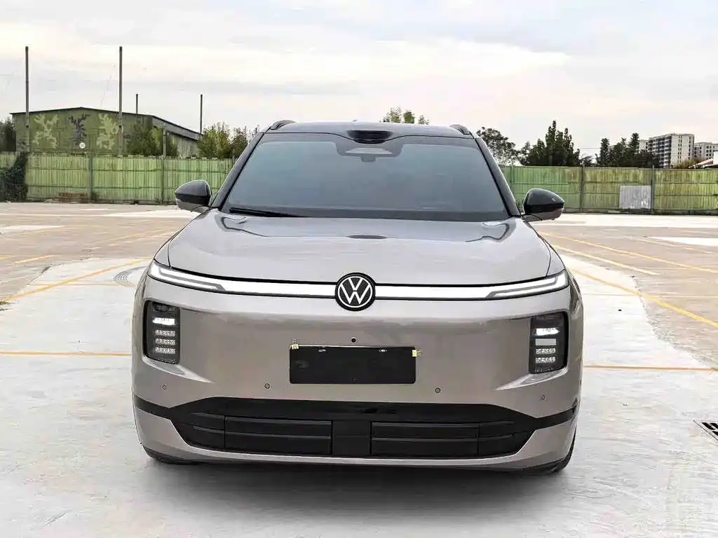 Volkswagen ID. ERA 9X — миниатюра 2