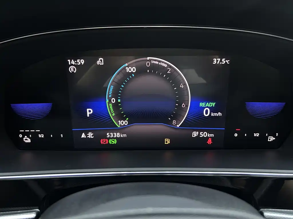 Volkswagen 帕萨特插电混动 — миниатюра 27
