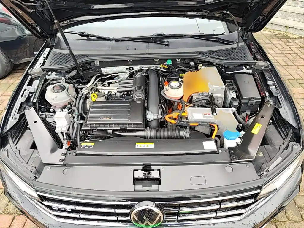 Volkswagen 迈腾 PHEV — миниатюра 20
