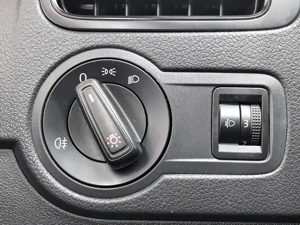 Volkswagen Polo — миниатюра 21