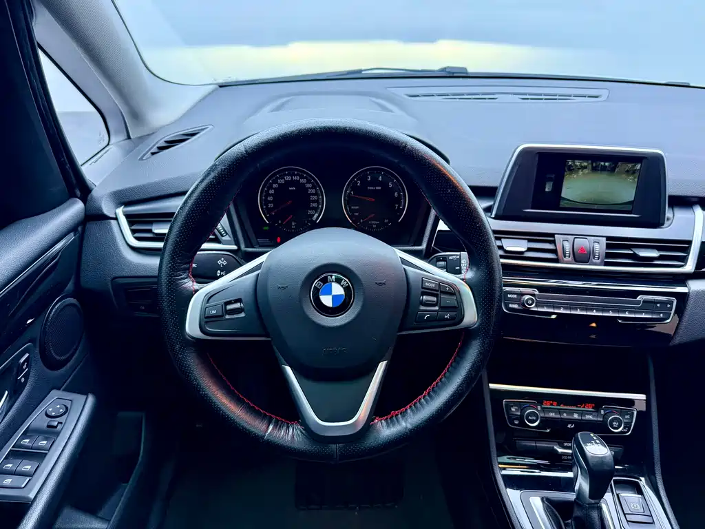 BMW 2 SERIES STATION WAGON