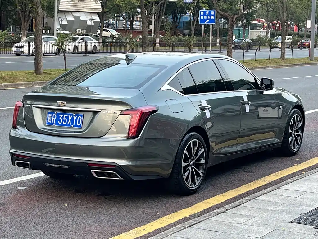 Cadillac CT5 — миниатюра 8