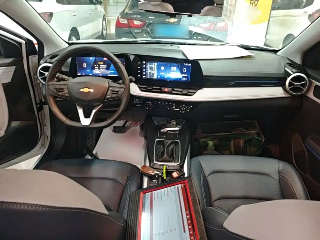 Chevrolet Monza — миниатюра 10