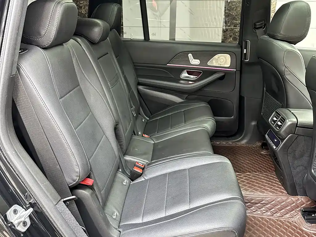Mercedes-Benz GLS — миниатюра 14
