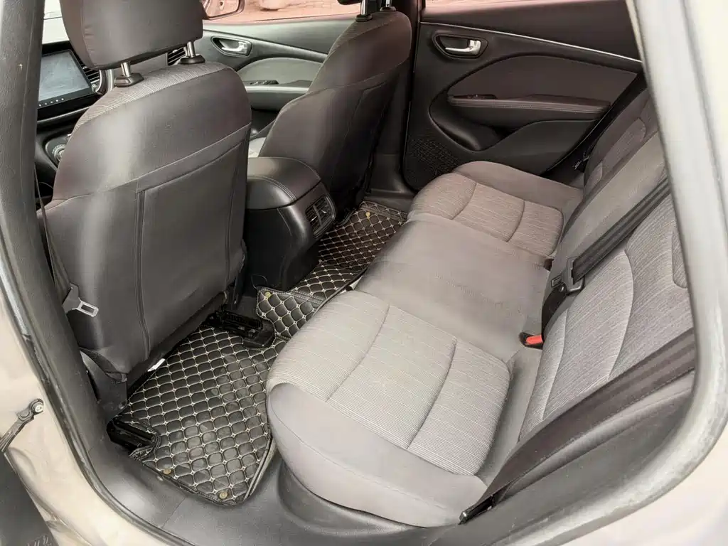 Fiat Viaggio — миниатюра 7