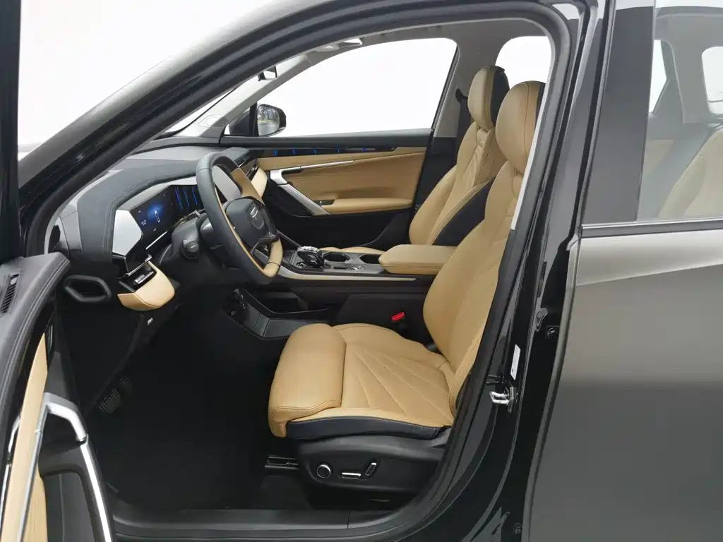 Geely Boyue L — миниатюра 10