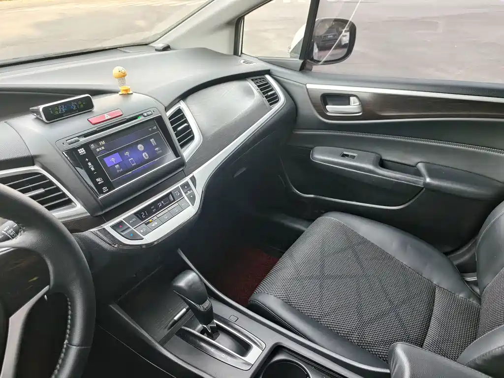 Honda Jade — миниатюра 12