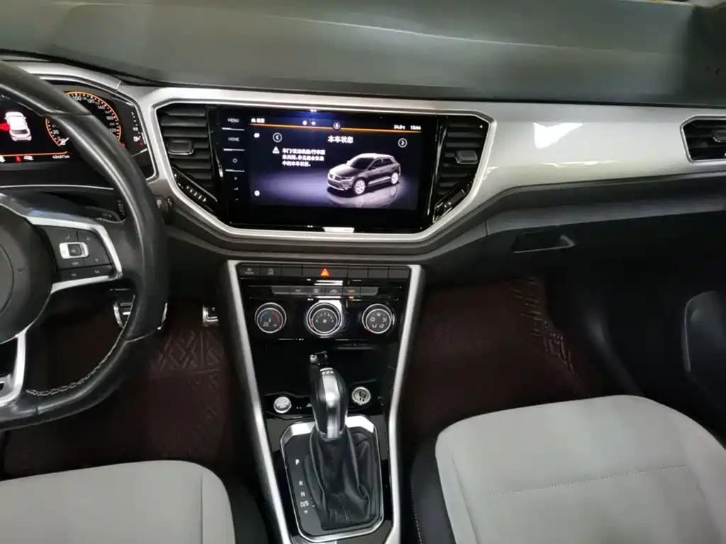 Volkswagen T-Roc — миниатюра 13