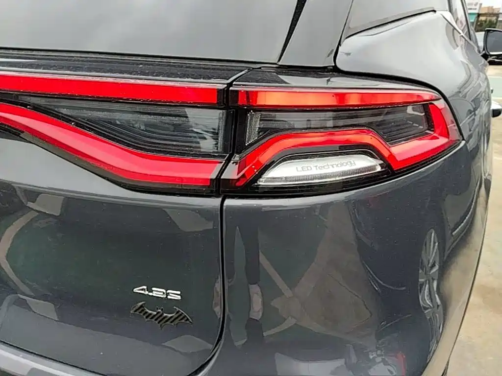 BYD Tang New Energy — миниатюра 8