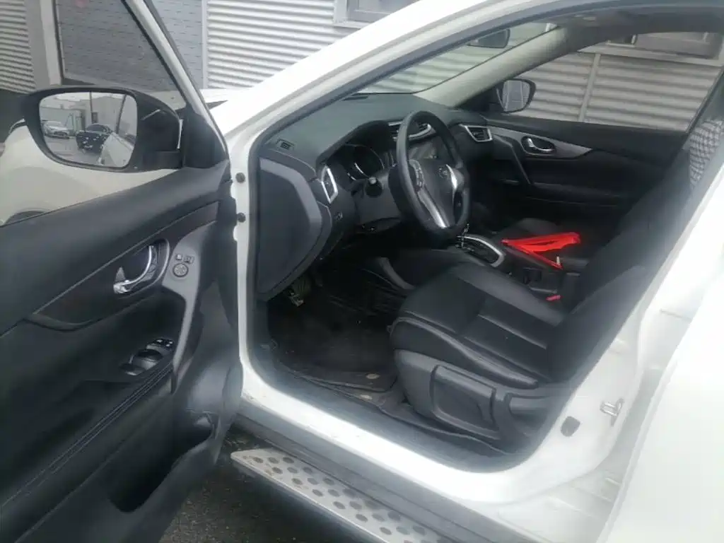 Nissan X-Trail — миниатюра 21
