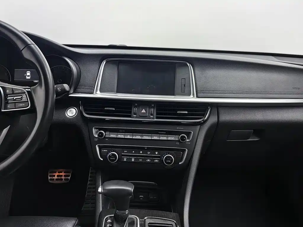 Kia K5 — миниатюра 12