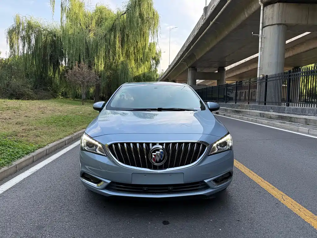 Buick Verano — миниатюра 2