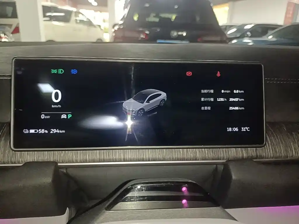 NIO EC6 — миниатюра 12