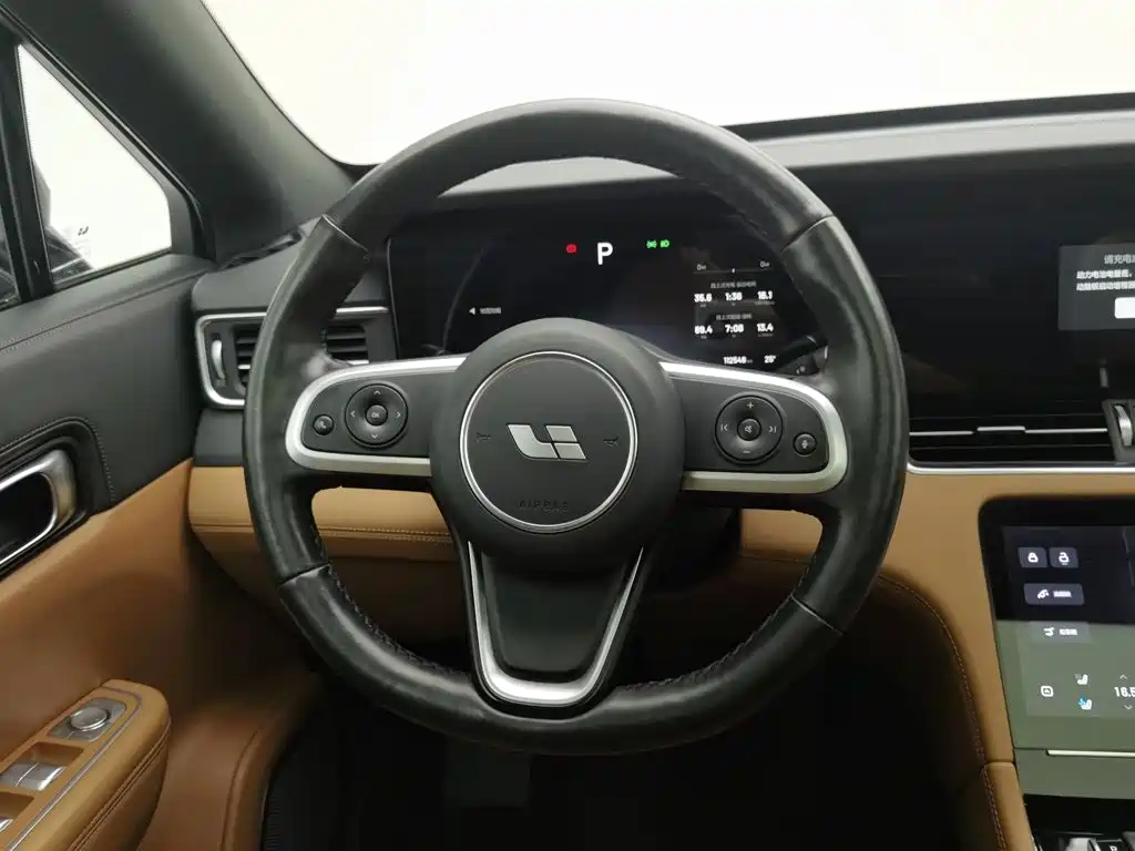 Li Auto Li ONE — миниатюра 11