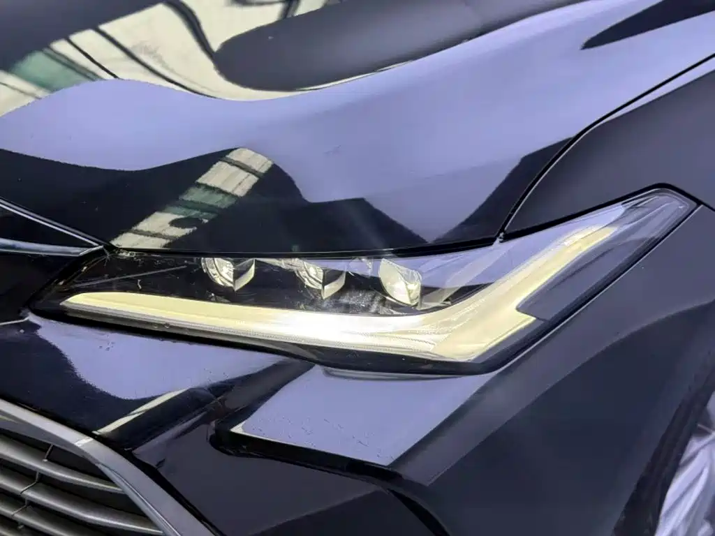 Toyota Avalon — миниатюра 16