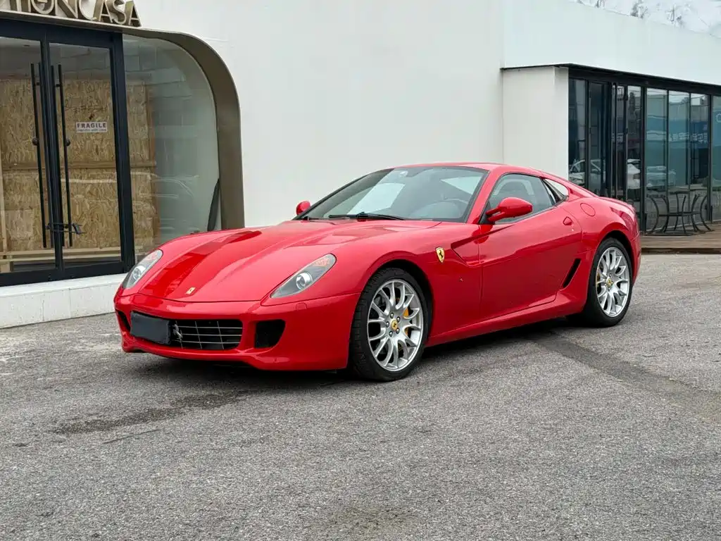 Ferrari 599