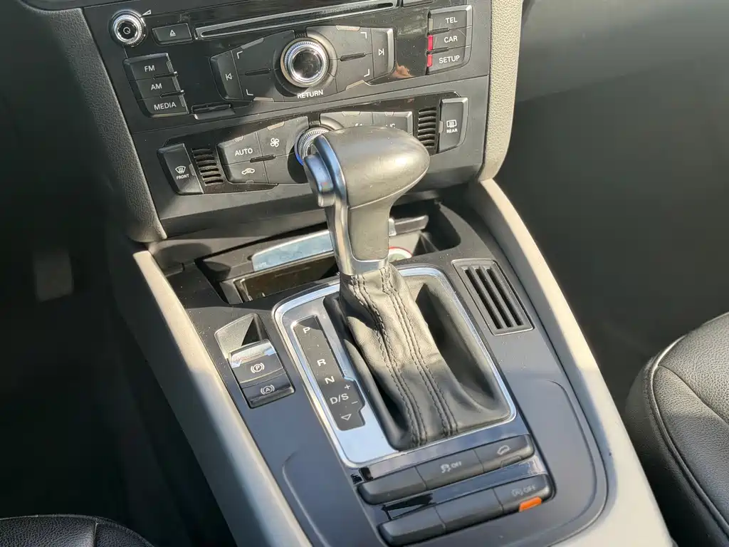Audi Q5 — миниатюра 11