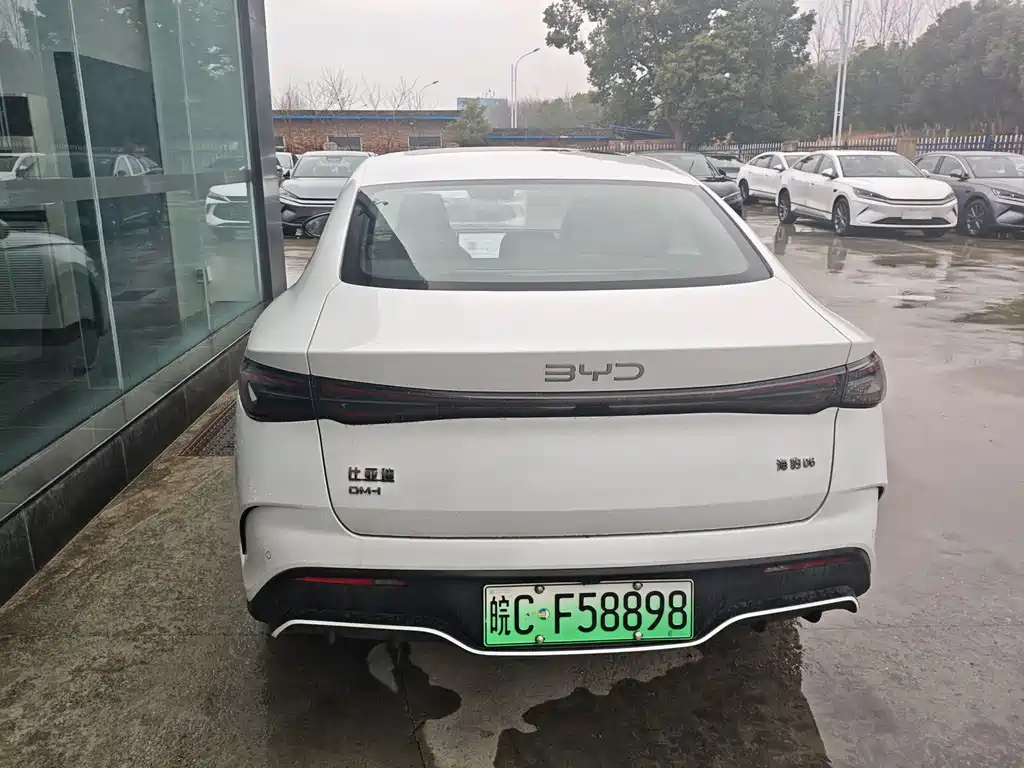 BYD SEAL 06 NEW ENERGY