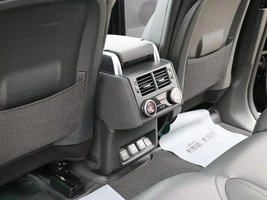 Land Rover Discovery — миниатюра 20