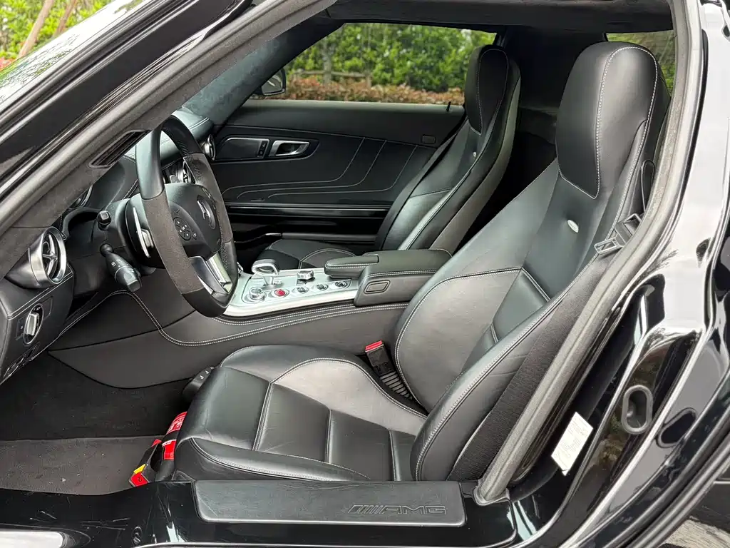 Mercedes-Benz SL S-Class A MG SLS AMG 2011 SLS AMG