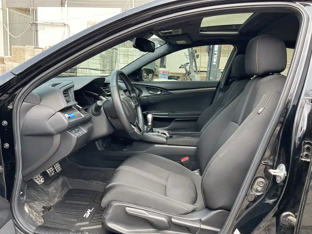 Honda Civic — миниатюра 11