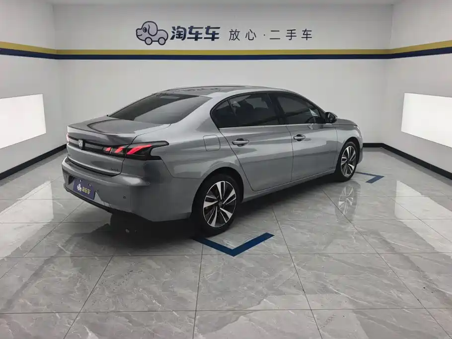Peugeot 408 — миниатюра 3
