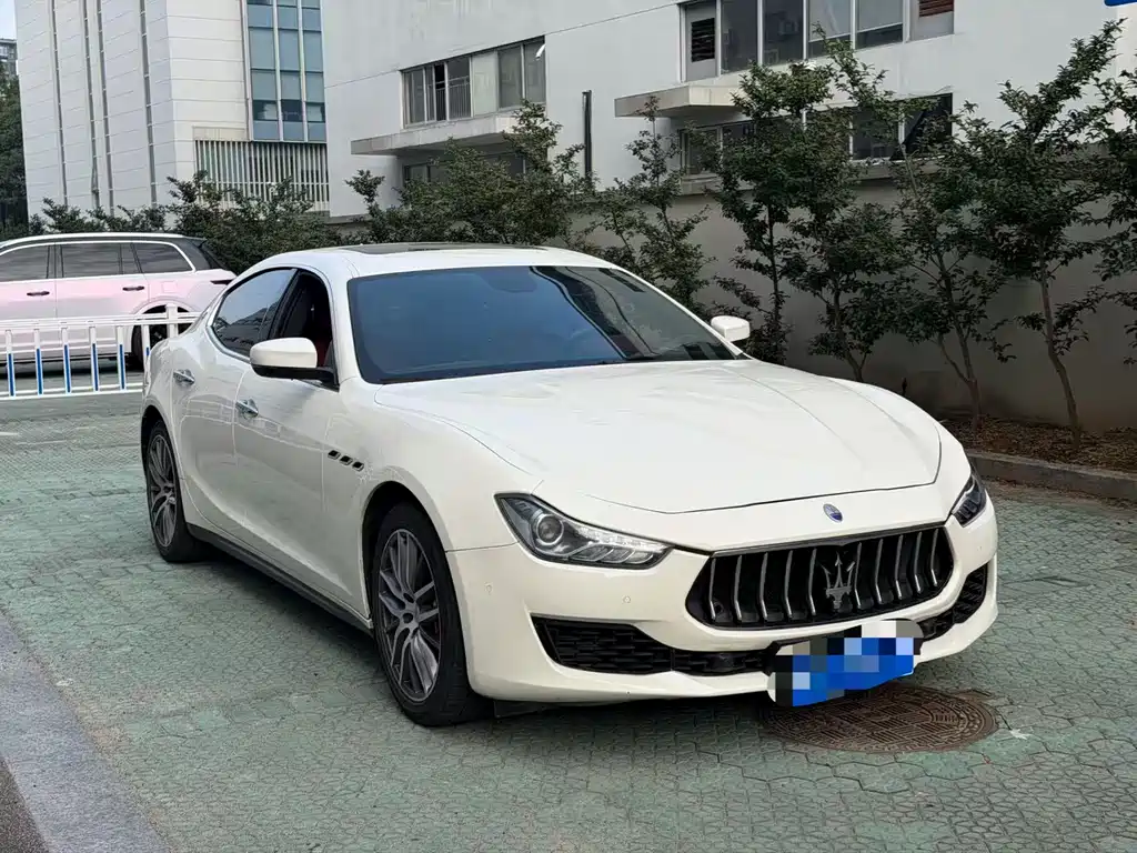 Maserati Ghibli — миниатюра 3