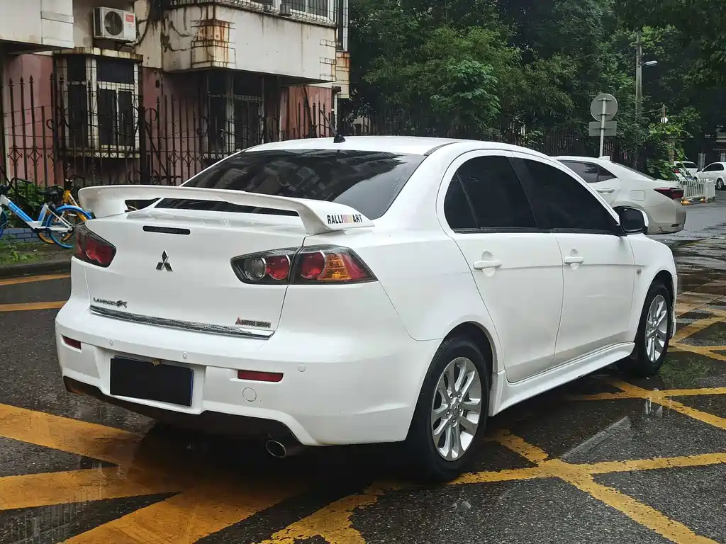 Mitsubishi Lancer EX — миниатюра 15