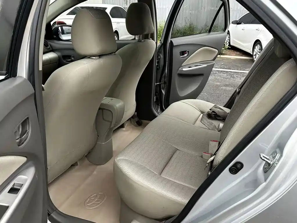 Toyota Vios — миниатюра 10