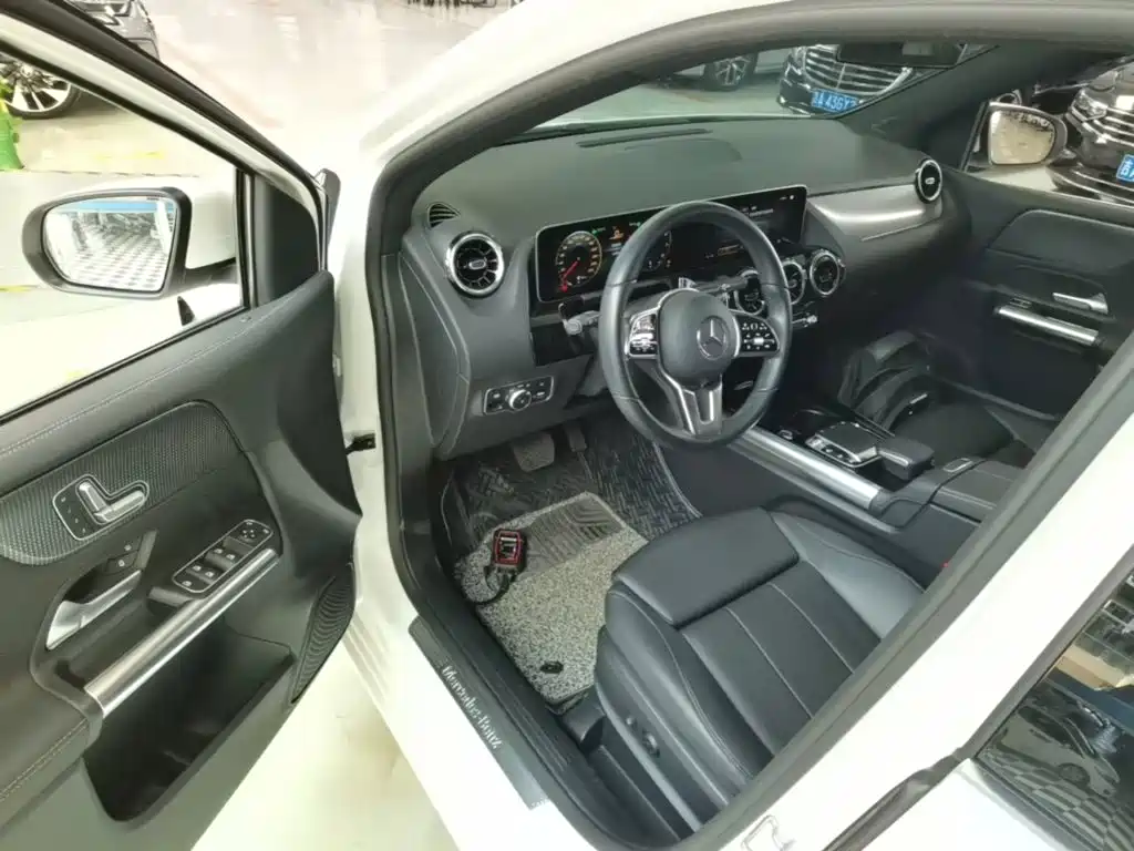 Mercedes-Benz B-Class — миниатюра 16