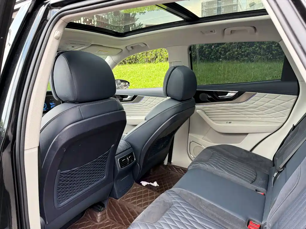 Hongqi Hongqi HS5 — миниатюра 11