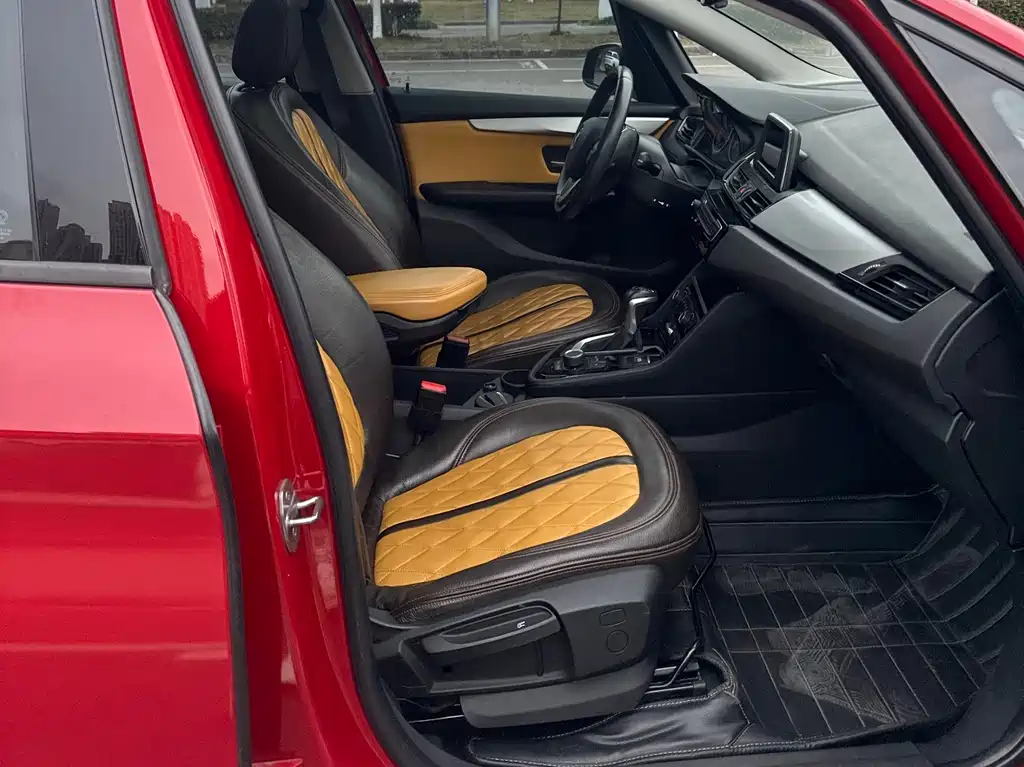 BMW 2 SERIES STATION WAGON