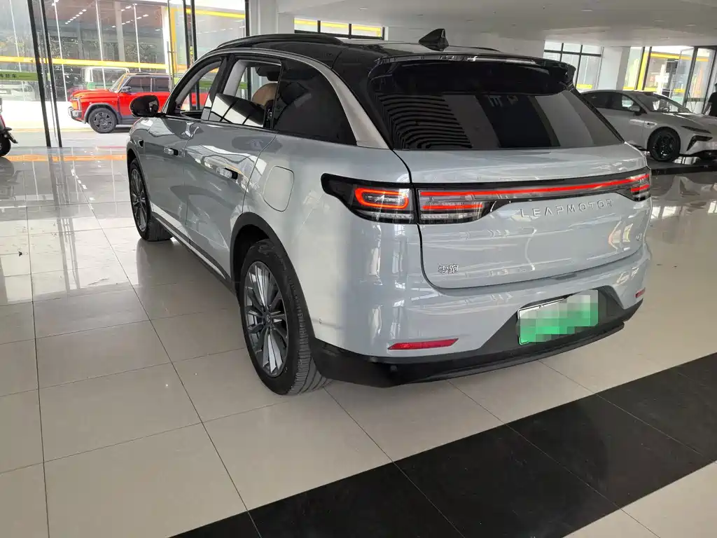 Leapmotor Leapmotor C11 — миниатюра 17
