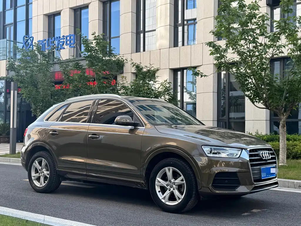 Audi Q3 2017 30 TFSI Fashion