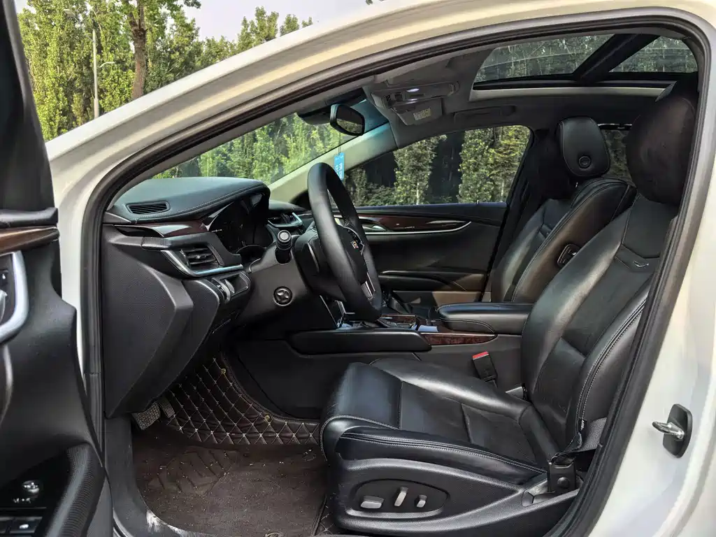 Cadillac XTS — миниатюра 12