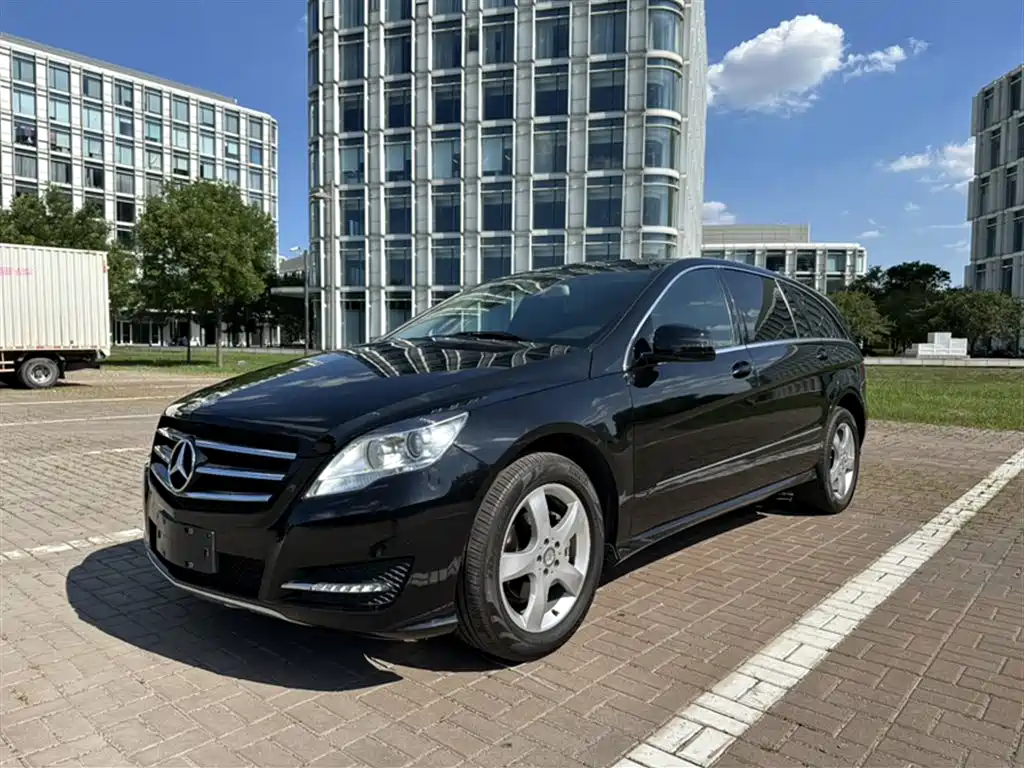 Mercedes-Benz R-Class 2016