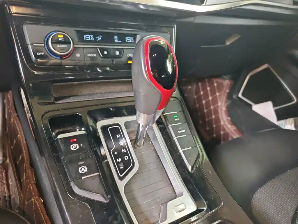 Geely Emgrand GS — миниатюра 10