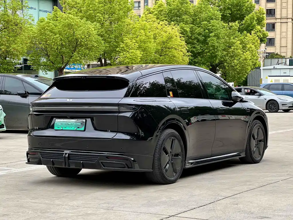 Li Auto Идеальный i6 — миниатюра 7
