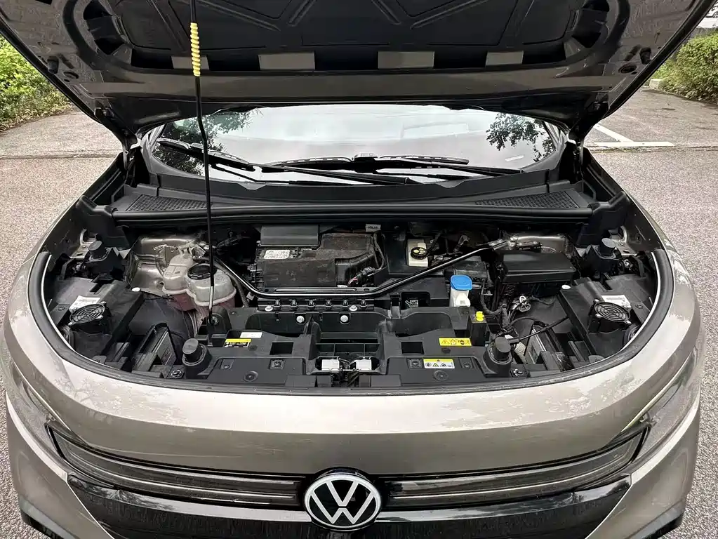 Volkswagen ID.6 Crozz — миниатюра 13